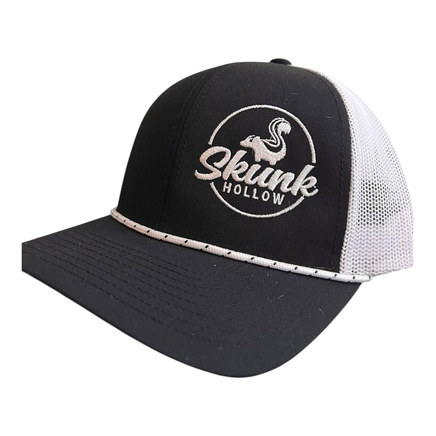 Skunk Hollow - Black/White